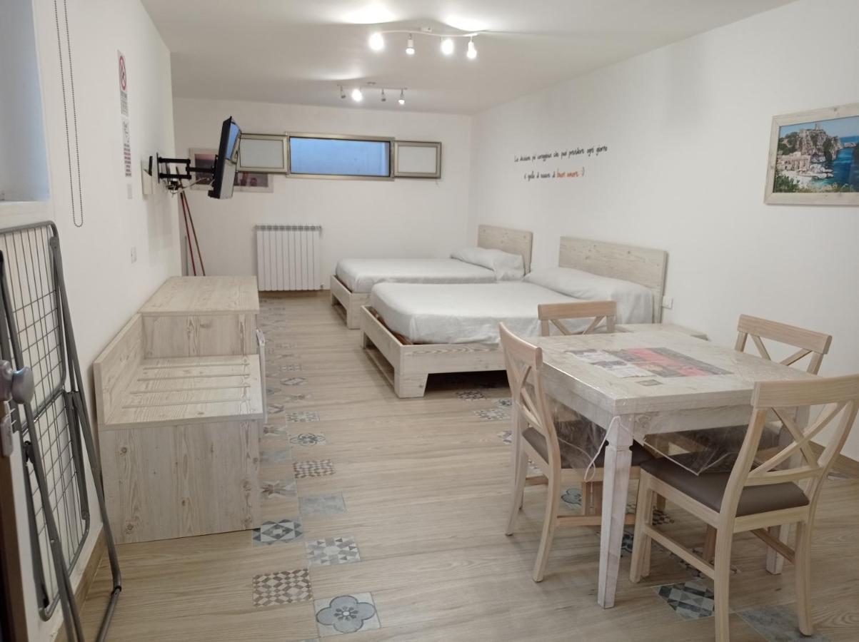 Sicily Rooms Appartamenti Carini Ngoại thất bức ảnh