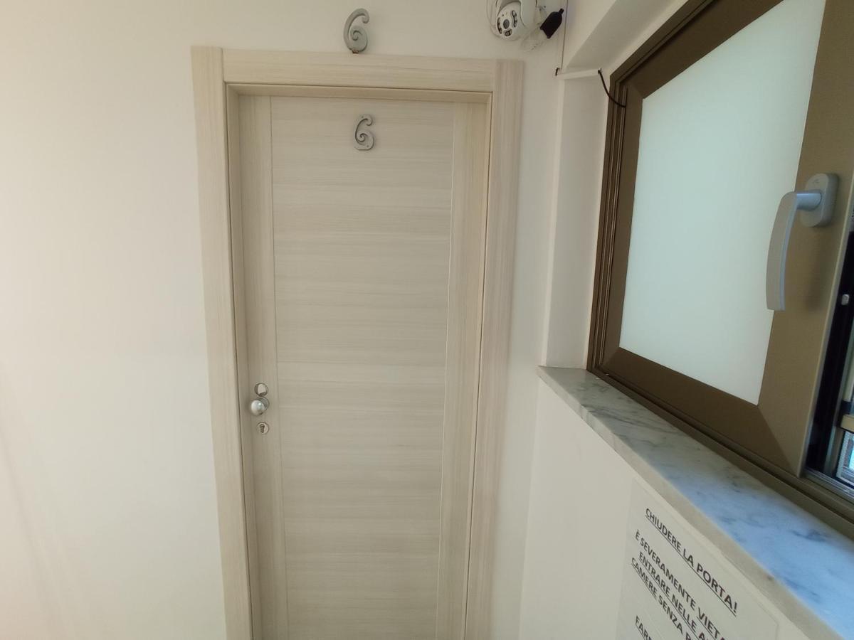 Sicily Rooms Appartamenti Carini Ngoại thất bức ảnh
