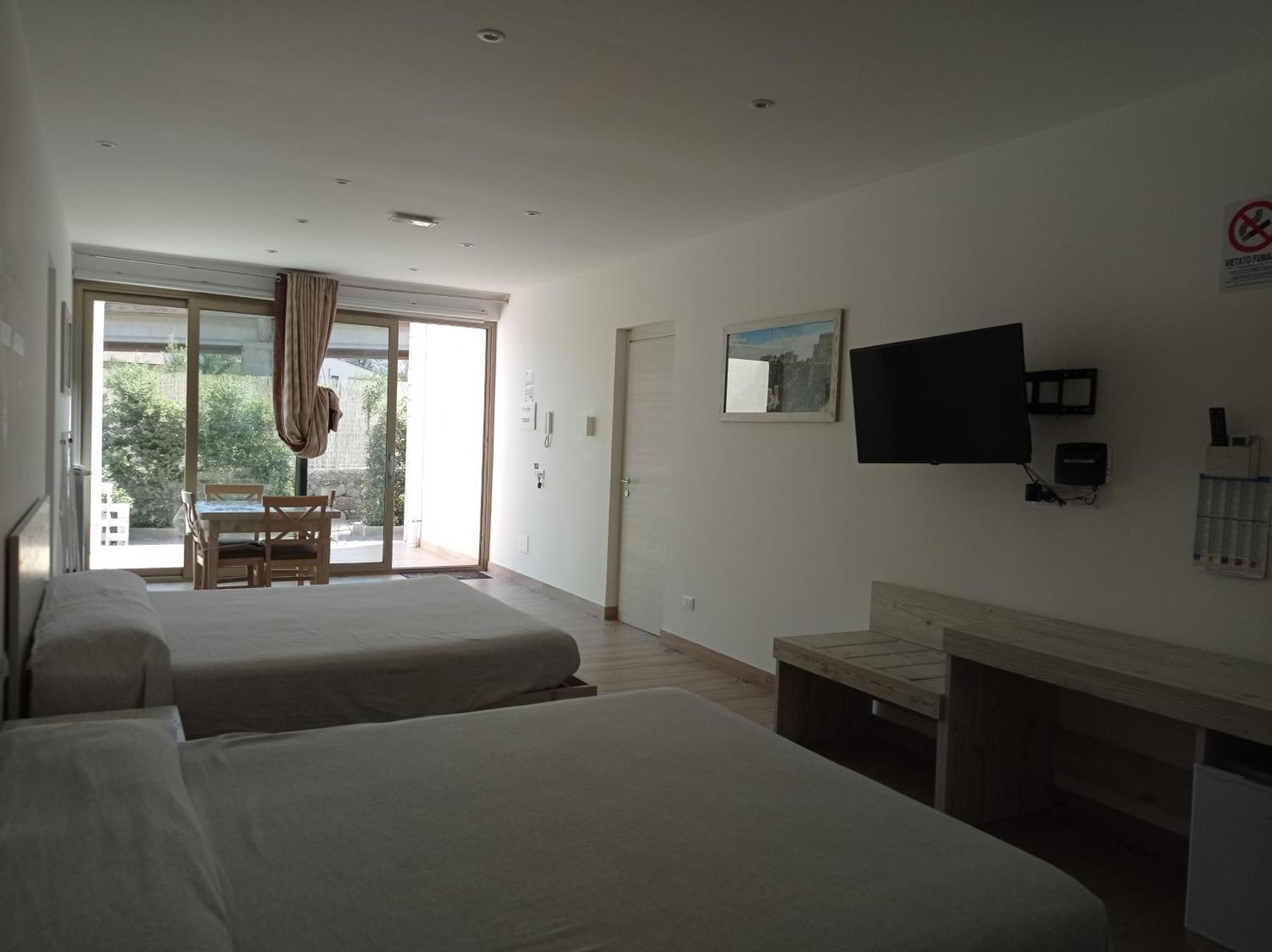 Sicily Rooms Appartamenti Carini Phòng bức ảnh