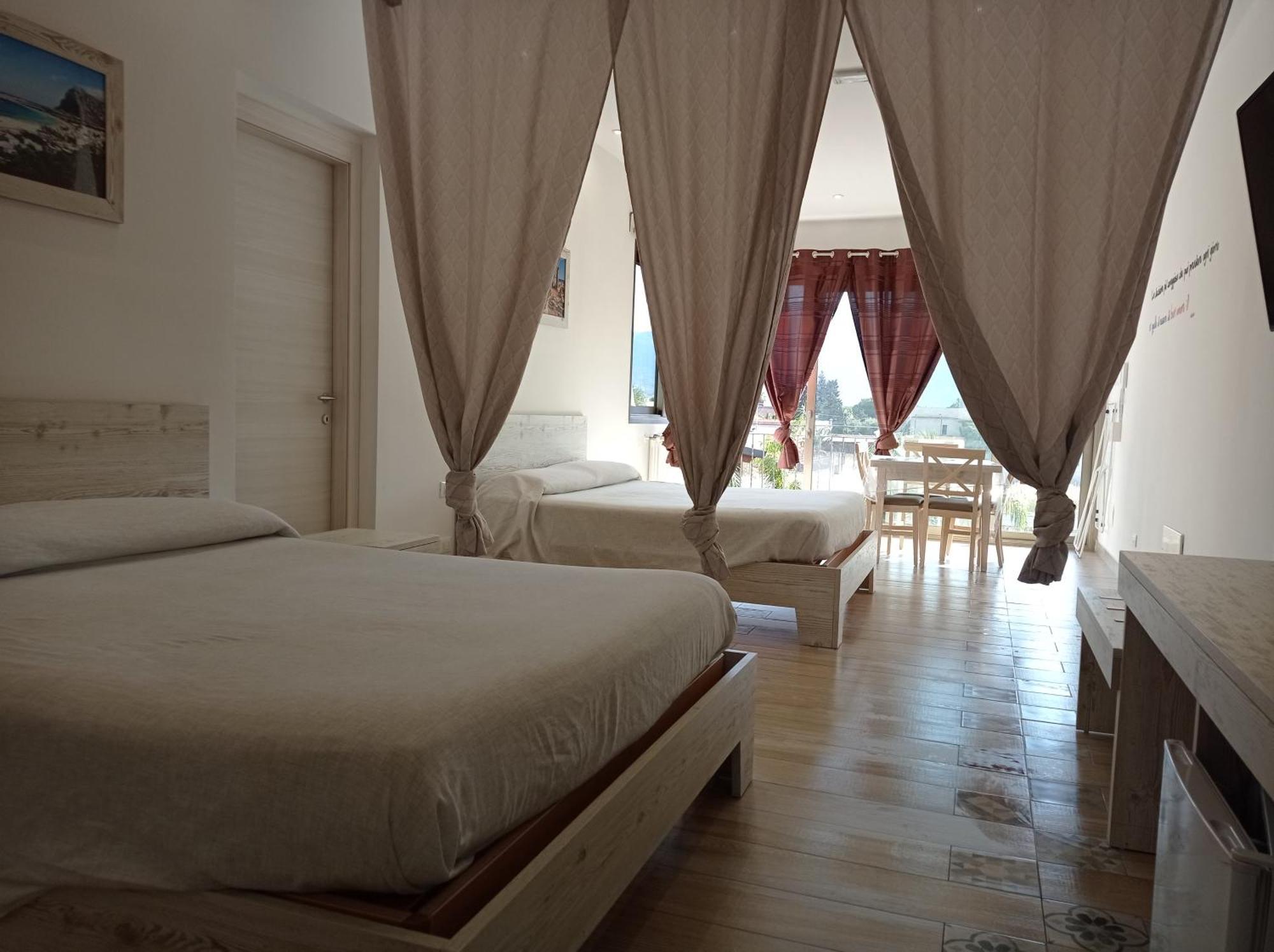 Sicily Rooms Appartamenti Carini Phòng bức ảnh